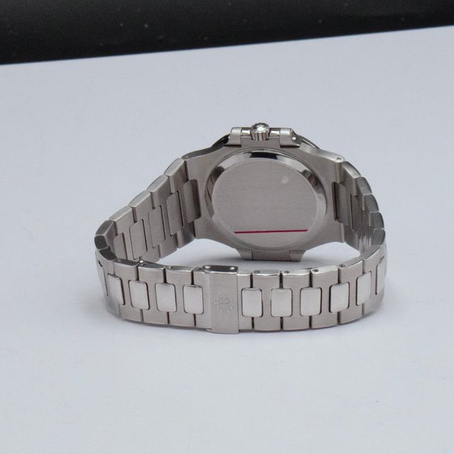 Patek Philippe Nautilus 3800/1A Image 5